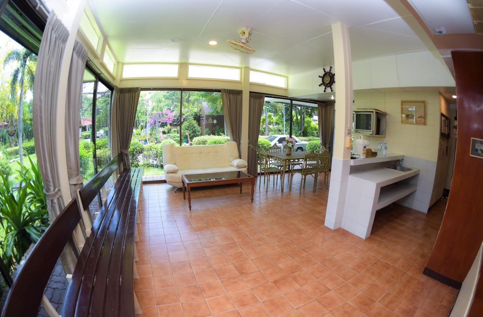 Villa Navin Haat Jomtien Eksteriør bilde